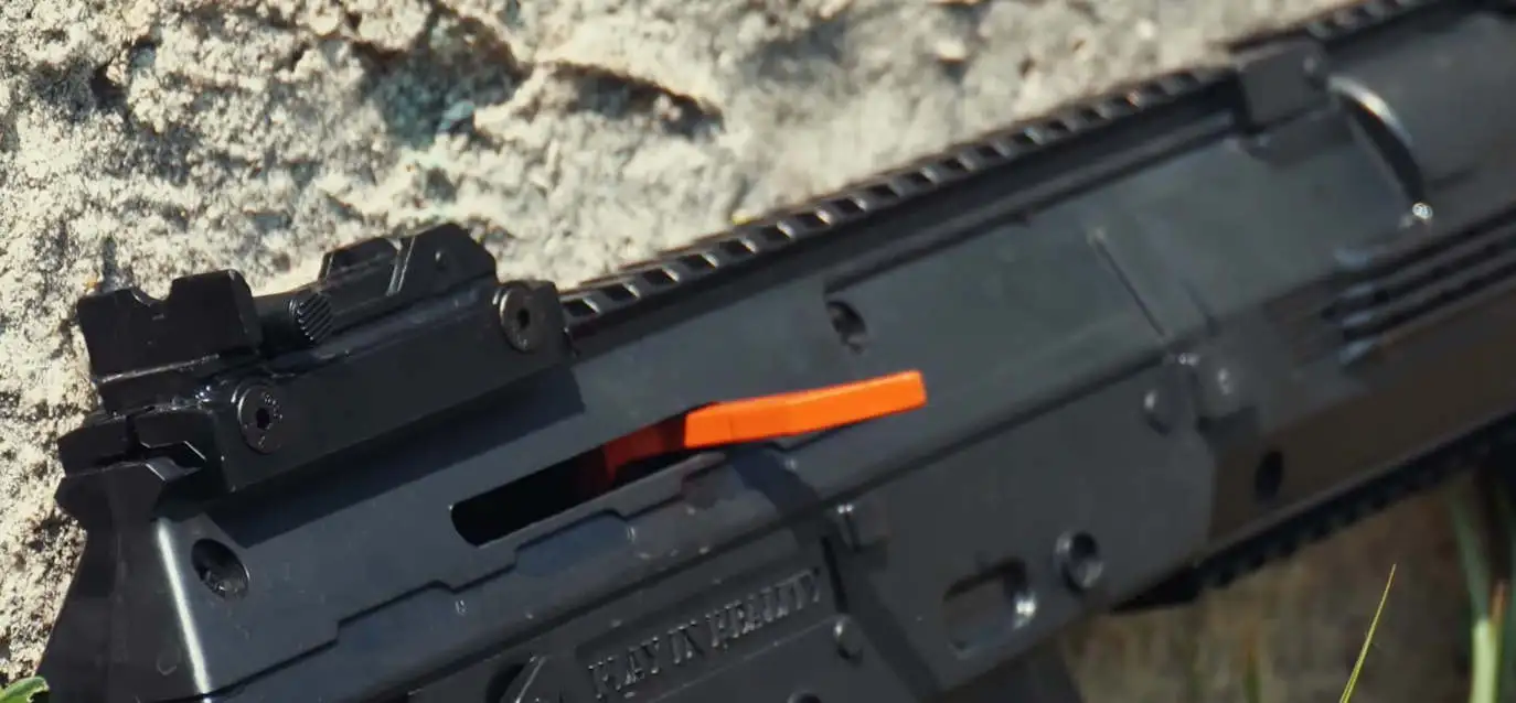 AK25 lasertag gun charging handle